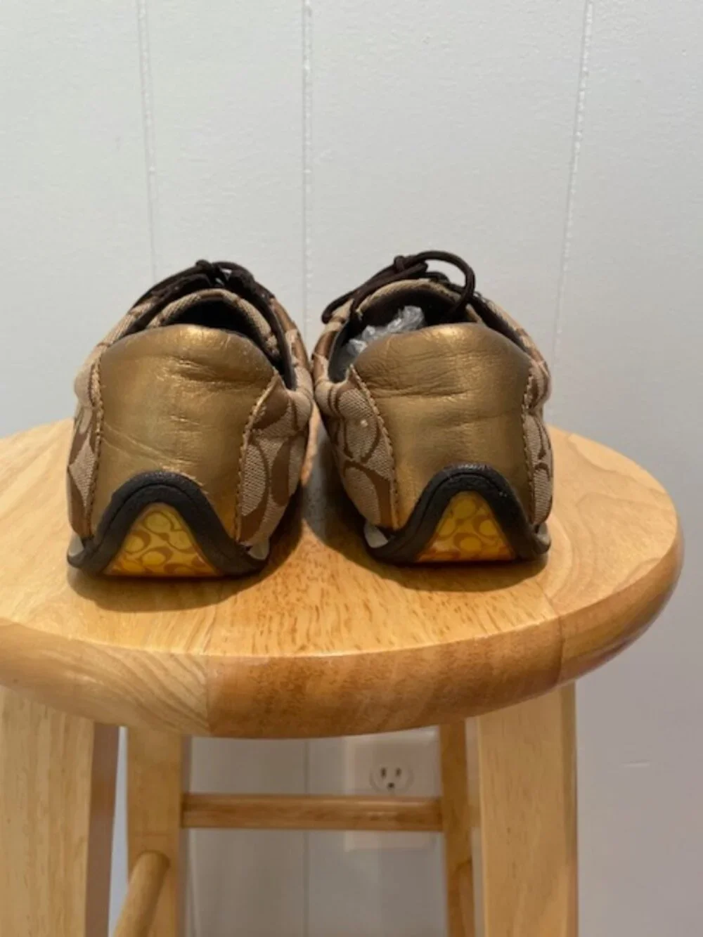 Coach Jayme Low-Top Sneakers - Size 8
